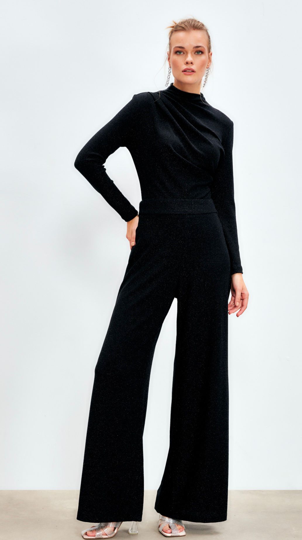 Simli Çıtçıtlı Body
