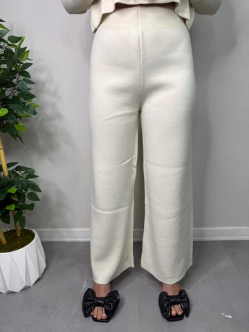 Krem Triko Pantolon