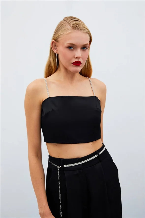 Taş Askılı Saten Crop Bluz – SİYAH